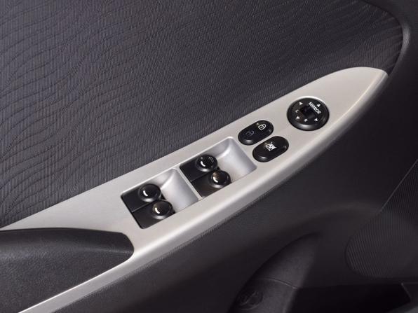 Hyundai Solaris I с пробегом 2013 года, цена 1 049 995 рублей, 92490 км, седан, Автокод Объявления