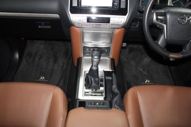 Toyota Land Cruiser Prado 150 Series Рестайлинг 3 с пробегом 2022 года, цена 6 400 000 рублей, 28667 км, внедорожник, Автокод Объявления