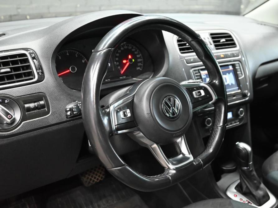 Volkswagen Polo V Рестайлинг Екатеринбург  - изображение 13