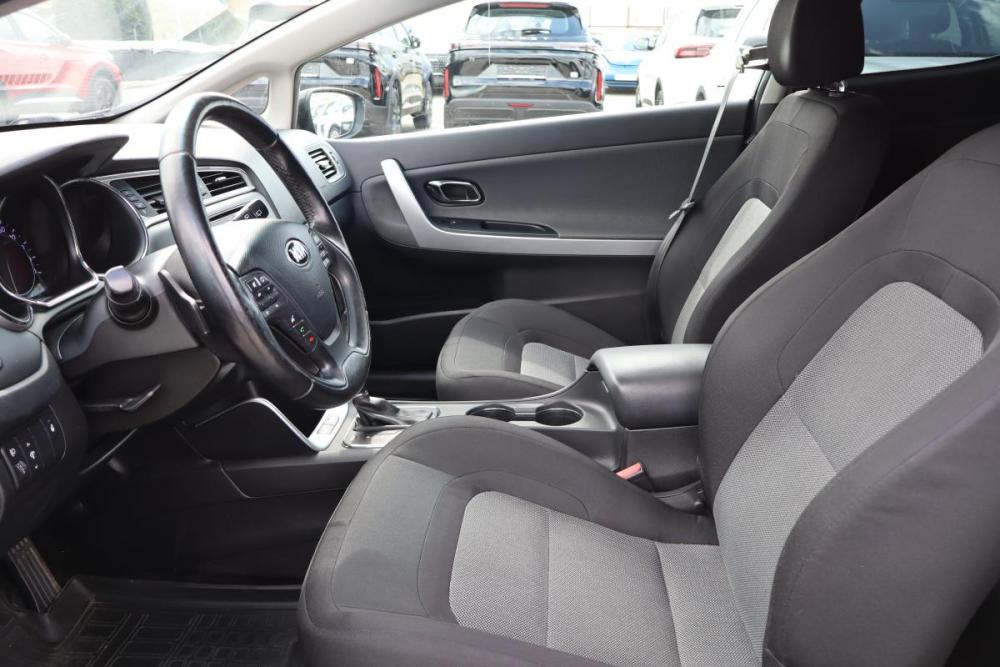 Kia Ceed II Рестайлинг Санкт-Петербург  - изображение 7