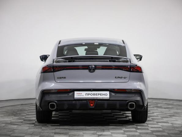Changan UNI-V I с пробегом 2023 года, цена 2 149 000 рублей, 18960 км, лифтбек, Автокод Объявления