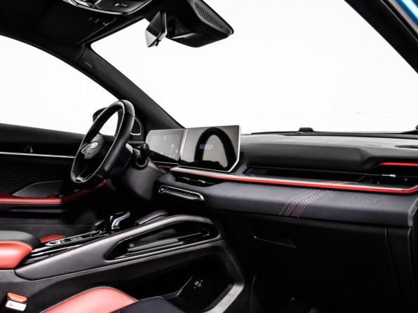 Geely Coolray I Рестайлинг с пробегом 2023 года, цена 2 298 000 рублей, 22907 км, внедорожник, Автокод Объявления