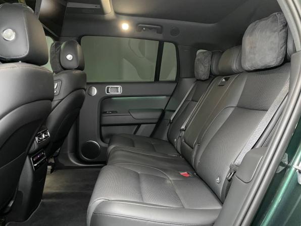 Li Auto (Lixiang) L7 I с пробегом 2023 года, цена 6 850 000 рублей, 214 км, внедорожник, Автокод Объявления