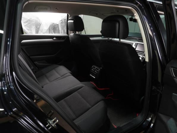 Volkswagen Passat B8 с пробегом 2015 года, цена 1 469 000 рублей, 129685 км, универсал, Автокод Объявления