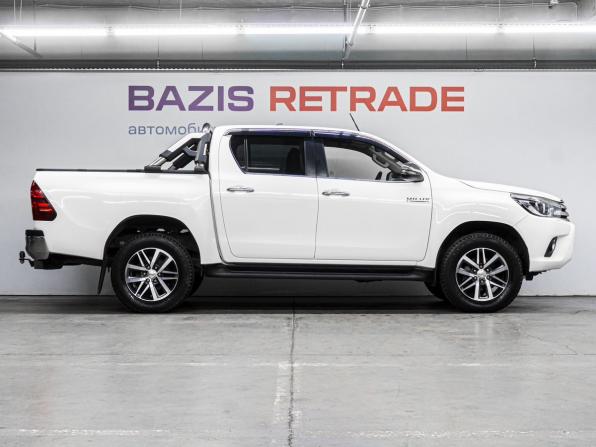 Toyota Hilux VIII с пробегом 2020 года, цена 4 550 000 рублей, 195455 км, пикап, Автокод Объявления