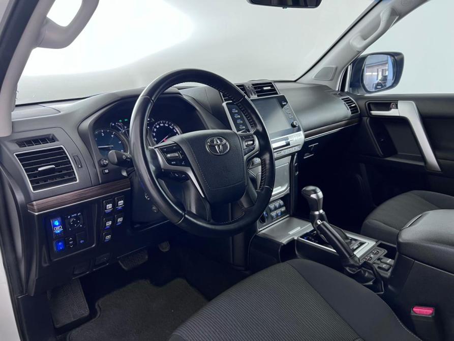 Toyota Land Cruiser Prado 150 Series Рестайлинг 3 Ростов-на-Дону  - изображение 10