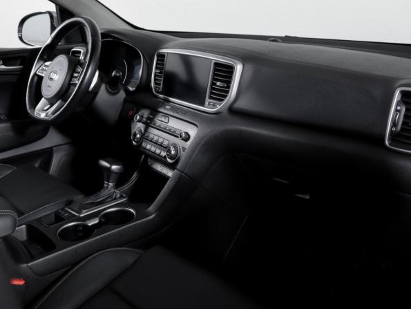 Kia Sportage IV Рестайлинг с пробегом 2019 года, цена 2 730 000 рублей, 80000 км, внедорожник, Автокод Объявления