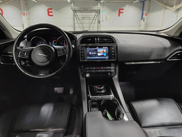 Jaguar F-Pace I с пробегом 2017 года, цена 2 650 000 рублей, 107596 км, внедорожник, Автокод Объявления