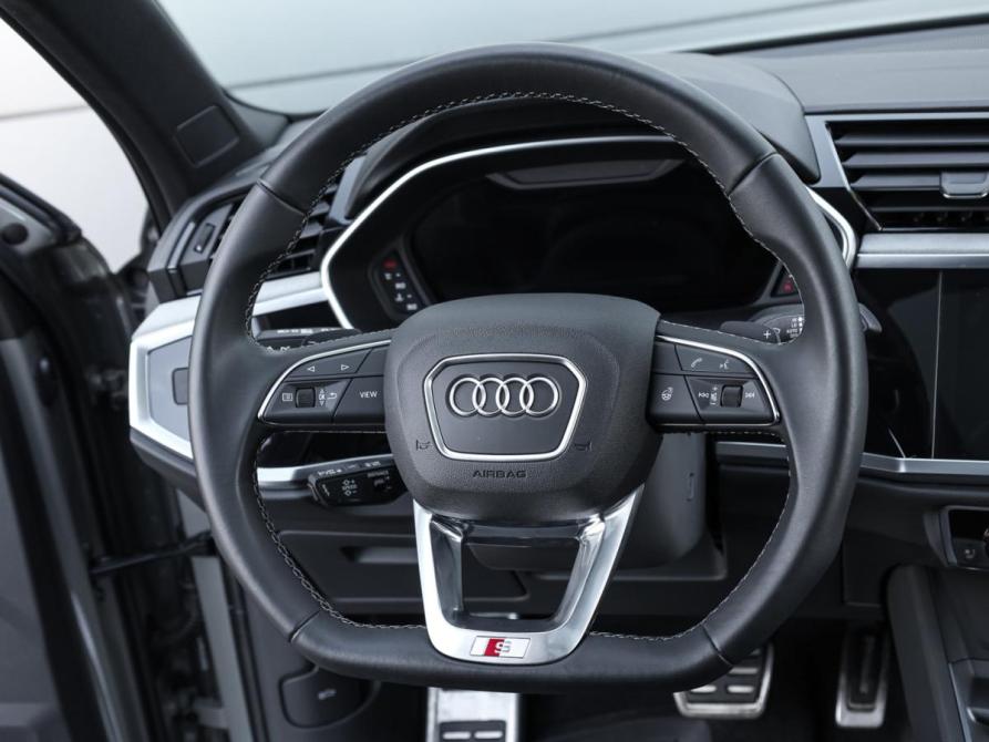 Audi Q3 II (F3) Москва  - изображение 16