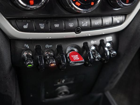 Mini Countryman II с пробегом 2018 года, цена 2 670 000 рублей, 103637 км, внедорожник, Автокод Объявления