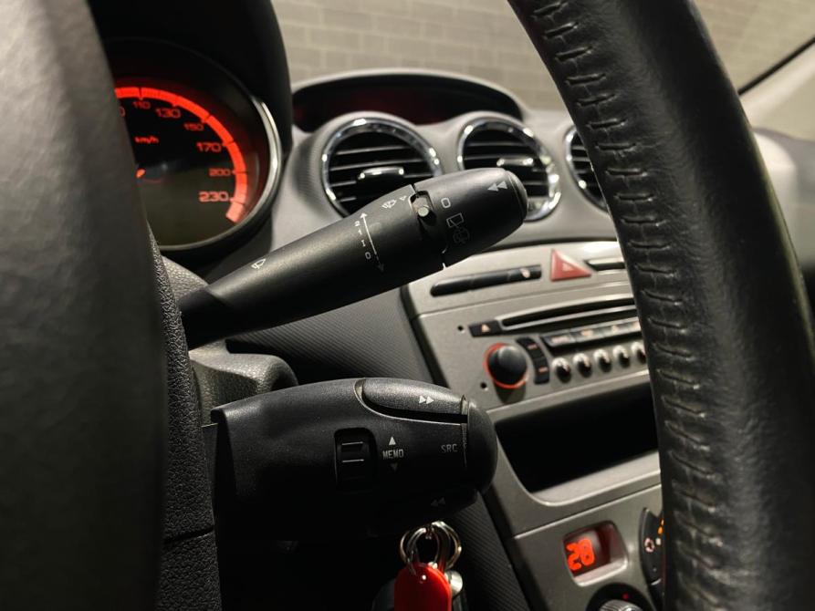 Peugeot 308 I Рестайлинг Челябинск  - изображение 15