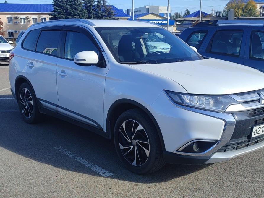 Mitsubishi Outlander III Рестайлинг 2 Уфа  - изображение 2