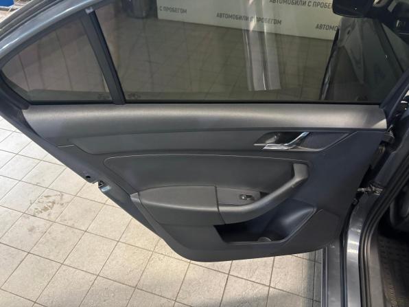 Skoda Rapid I с пробегом 2014 года, цена 799 000 рублей, 170000 км, лифтбек, Автокод Объявления