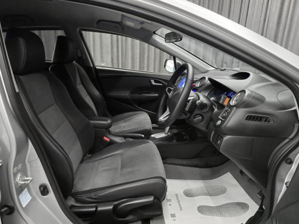 Honda Insight II Рестайлинг с пробегом 2012 года, цена 949 000 рублей, 190000 км, хэтчбек, Автокод Объявления