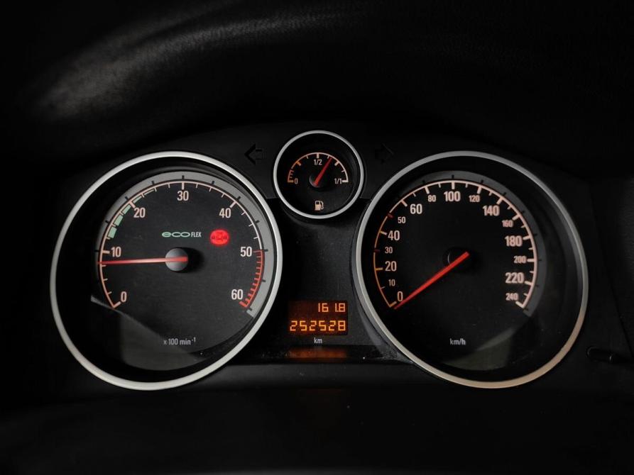 Opel Astra H Рестайлинг Москва  - изображение 15
