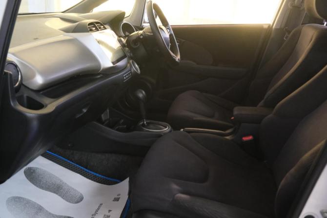 Honda Fit II с пробегом 2010 года, цена 799 000 рублей, 270000 км, хэтчбек, Автокод Объявления