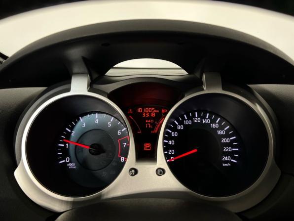 Nissan Juke I с пробегом 2014 года, цена 895 000 рублей, 101005 км, внедорожник, Автокод Объявления