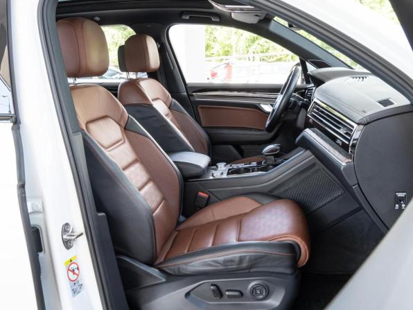 Volkswagen Touareg III с пробегом 2021 года, цена 5 890 000 рублей, 90049 км, внедорожник, Автокод Объявления