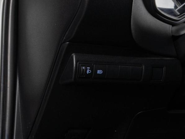Toyota Levin XII (E210) с пробегом 2022 года, цена 2 100 000 рублей, 21770 км, седан, Автокод Объявления