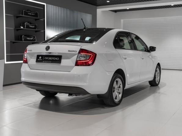 Skoda Rapid I Рестайлинг с пробегом 2017 года, цена 1 475 000 рублей, 104228 км, лифтбек, Автокод Объявления