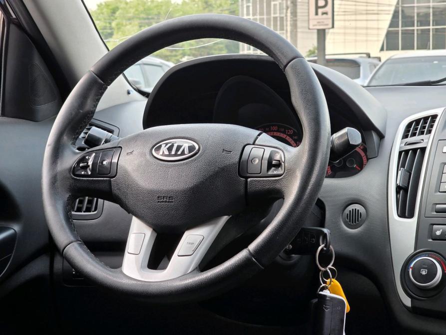 Kia Ceed I Рестайлинг Новосибирск  - изображение 13