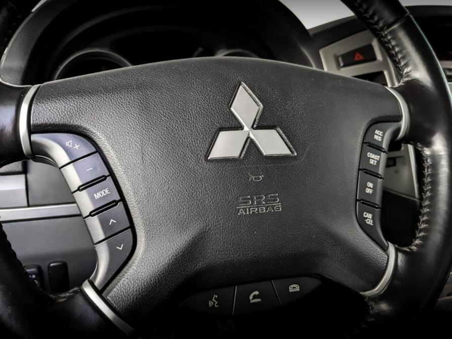 Mitsubishi Pajero IV Рестайлинг 2 Москва  - изображение 25