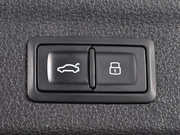 Audi Q3 II (F3) с пробегом 2020 года, цена 3 235 995 рублей, 124098 км, внедорожник, Автокод Объявления