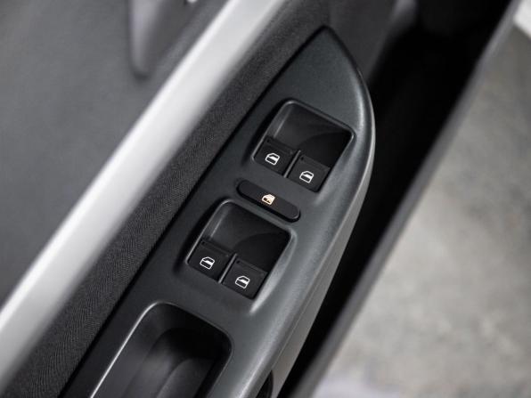 Skoda Octavia II (A5) Рестайлинг с пробегом 2012 года, цена 988 500 рублей, 108825 км, лифтбек, Автокод Объявления