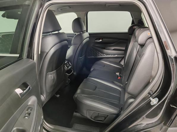 Hyundai Santa Fe IV с пробегом 2018 года, цена 2 799 000 рублей, 191128 км, внедорожник, Автокод Объявления