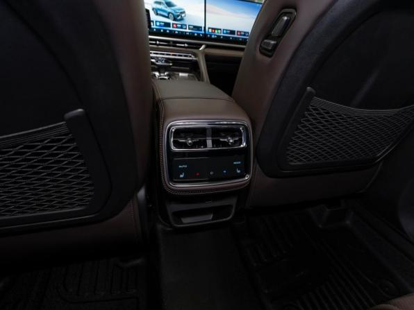 Geely Monjaro I Рестайлинг 2 с пробегом 2026 года, цена 4 135 000 рублей, 50 км, внедорожник, Автокод Объявления