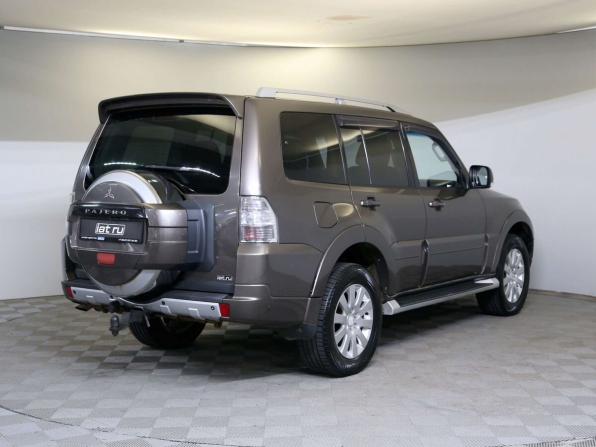 Mitsubishi Pajero IV с пробегом 2011 года, цена 1 350 000 рублей, 269845 км, внедорожник, Автокод Объявления
