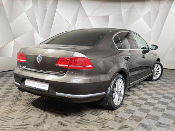 Volkswagen Passat B7 с пробегом 2013 года, цена 1 055 000 рублей, 215538 км, седан, Автокод Объявления