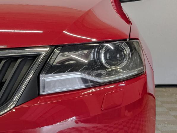Skoda Rapid I Рестайлинг с пробегом 2019 года, цена 1 395 000 рублей, 72413 км, лифтбек, Автокод Объявления