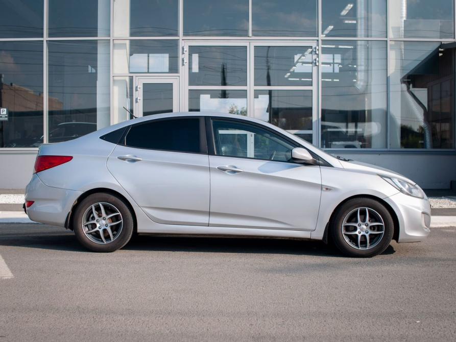 Hyundai Solaris I Курган  - изображение 7