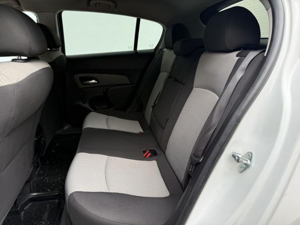 Chevrolet Cruze I Рестайлинг с пробегом 2013 года, цена 620 000 рублей, 366351 км, хэтчбек, Автокод Объявления