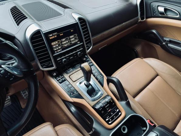 Porsche Cayenne II (958) с пробегом 2011 года, цена 2 090 000 рублей, 108416 км, внедорожник, Автокод Объявления