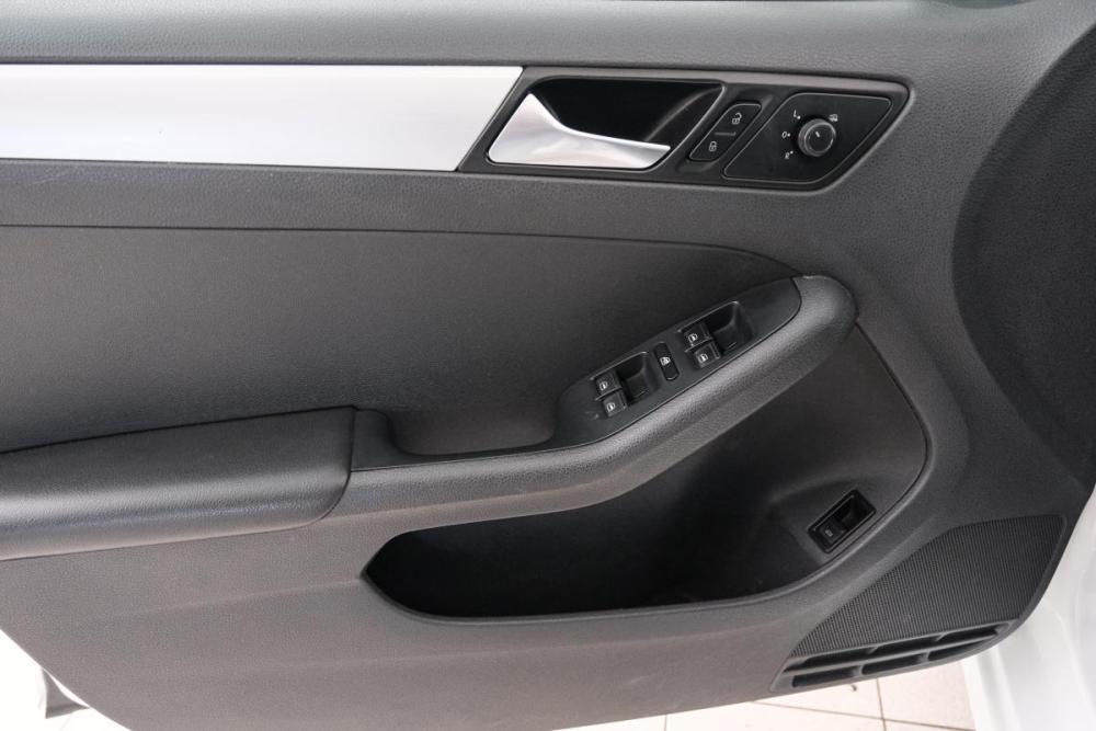 Volkswagen Jetta VI Рестайлинг Красноярск  - изображение 20