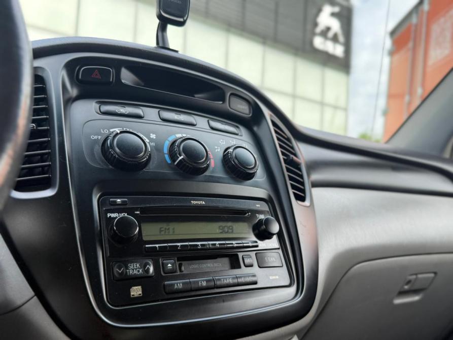 Toyota Highlander I (XU20) Рестайлинг Омск  - изображение 18