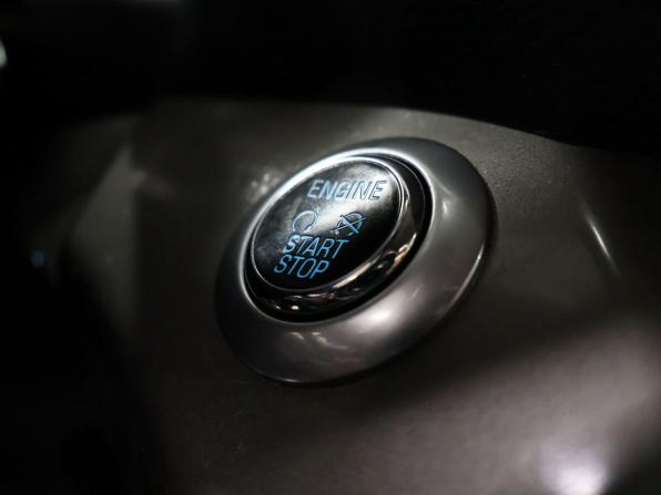 Ford Kuga II с пробегом 2015 года, цена 1 320 000 рублей, 133454 км, внедорожник, Автокод Объявления