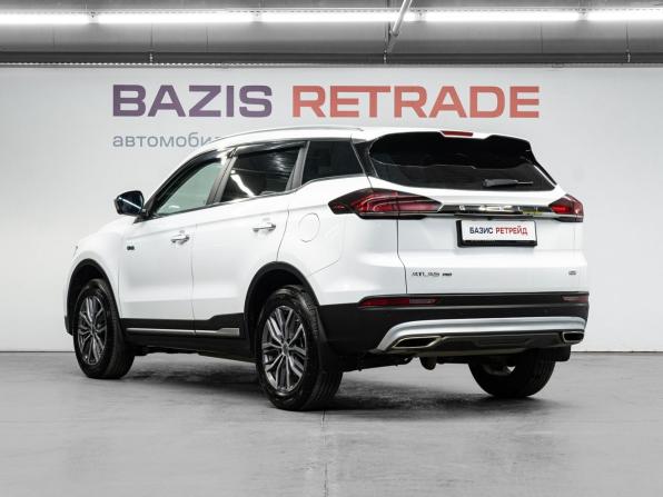 Geely Atlas Pro с пробегом 2024 года, цена 2 330 000 рублей, 40250 км, внедорожник, Автокод Объявления