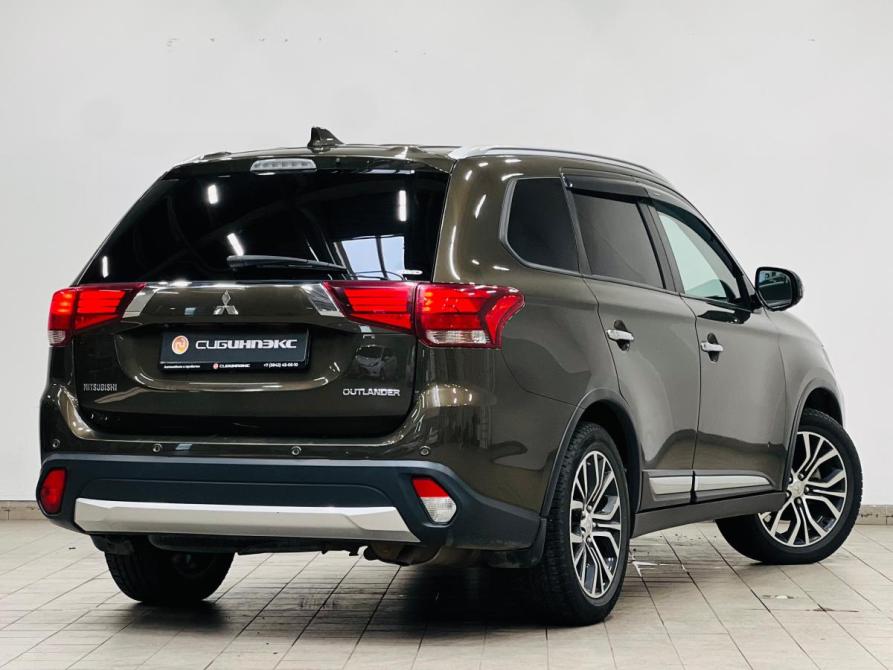 Mitsubishi Outlander III Рестайлинг 3 Кемерово  - изображение 4