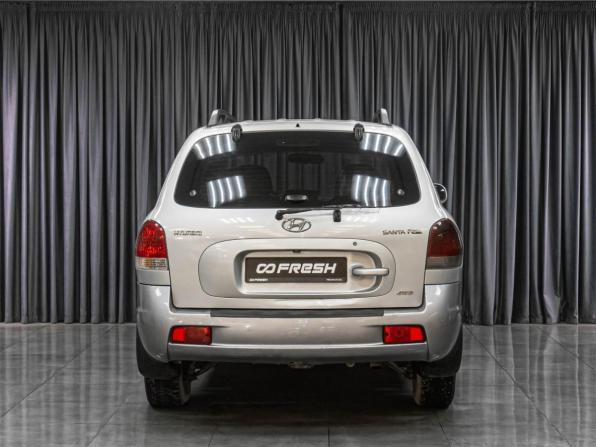 Hyundai Santa Fe I с пробегом 2005 года, цена 619 000 рублей, 222225 км, внедорожник, Автокод Объявления