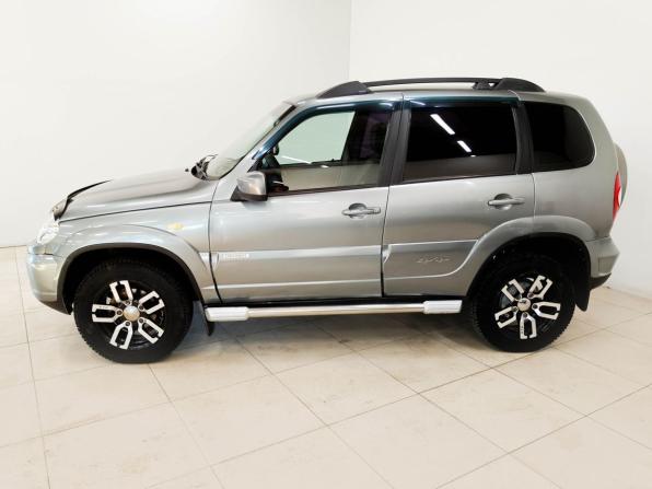Chevrolet Niva I Рестайлинг с пробегом 2016 года, цена 590 300 рублей, 126111 км, внедорожник, Автокод Объявления