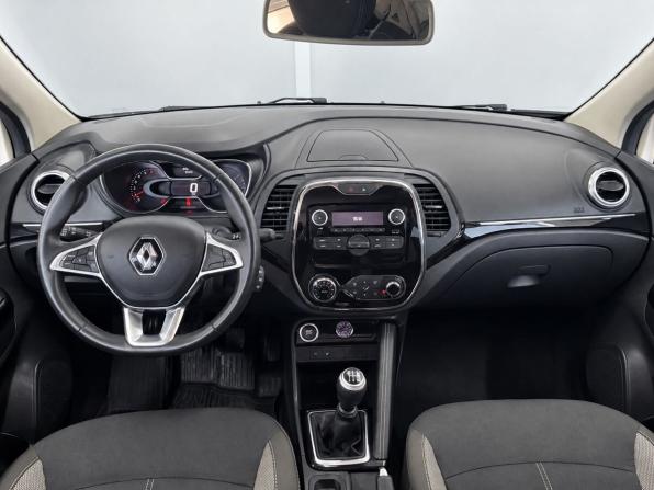 Renault Kaptur I Рестайлинг с пробегом 2020 года, цена 1 549 000 рублей, 84500 км, внедорожник, Автокод Объявления
