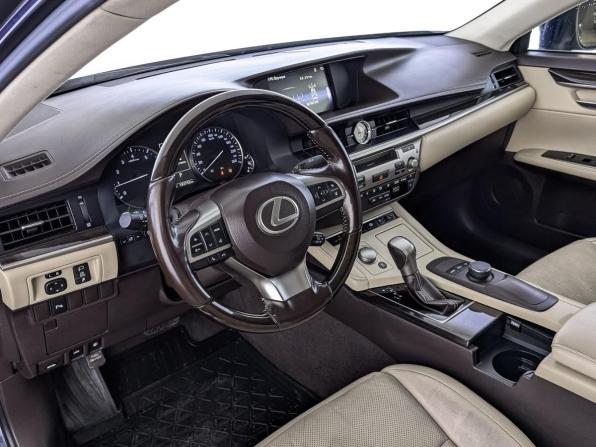Lexus ES VI Рестайлинг с пробегом 2017 года, цена 2 500 000 рублей, 183749 км, седан, Автокод Объявления