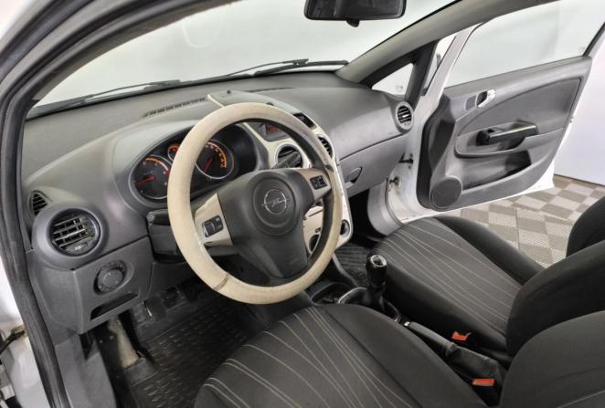 Opel Corsa D с пробегом 2008 года, цена 390 000 рублей, 240418 км, хэтчбек, Автокод Объявления
