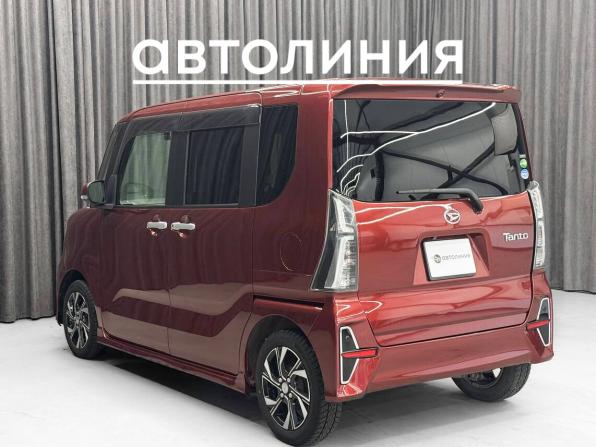 Daihatsu Tanto IV с пробегом 2020 года, цена 949 000 рублей, 70000 км, минивэн, Автокод Объявления