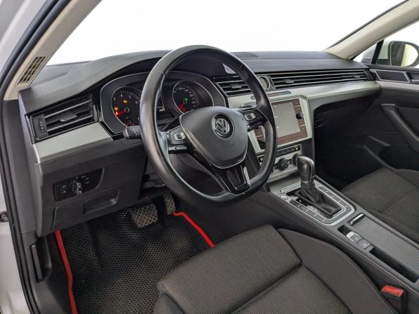 Volkswagen Passat B8 с пробегом 2019 года, цена 2 190 000 рублей, 116847 км, седан, Автокод Объявления