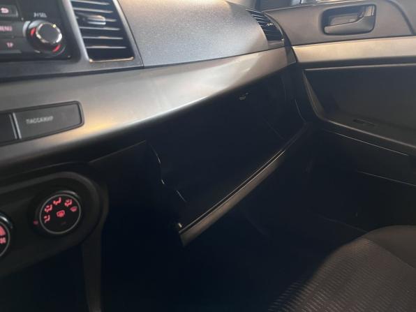 Mitsubishi Lancer X Рестайлинг с пробегом 2012 года, цена 998 000 рублей, 174688 км, седан, Автокод Объявления