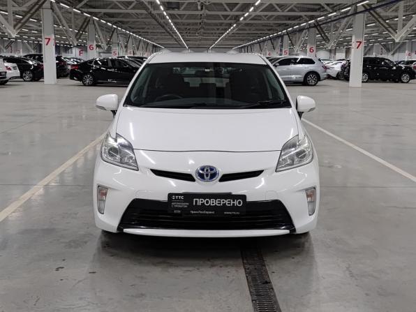 Toyota Prius III Рестайлинг (XW30) с пробегом 2015 года, цена 1 280 000 рублей, 114561 км, лифтбек, Автокод Объявления